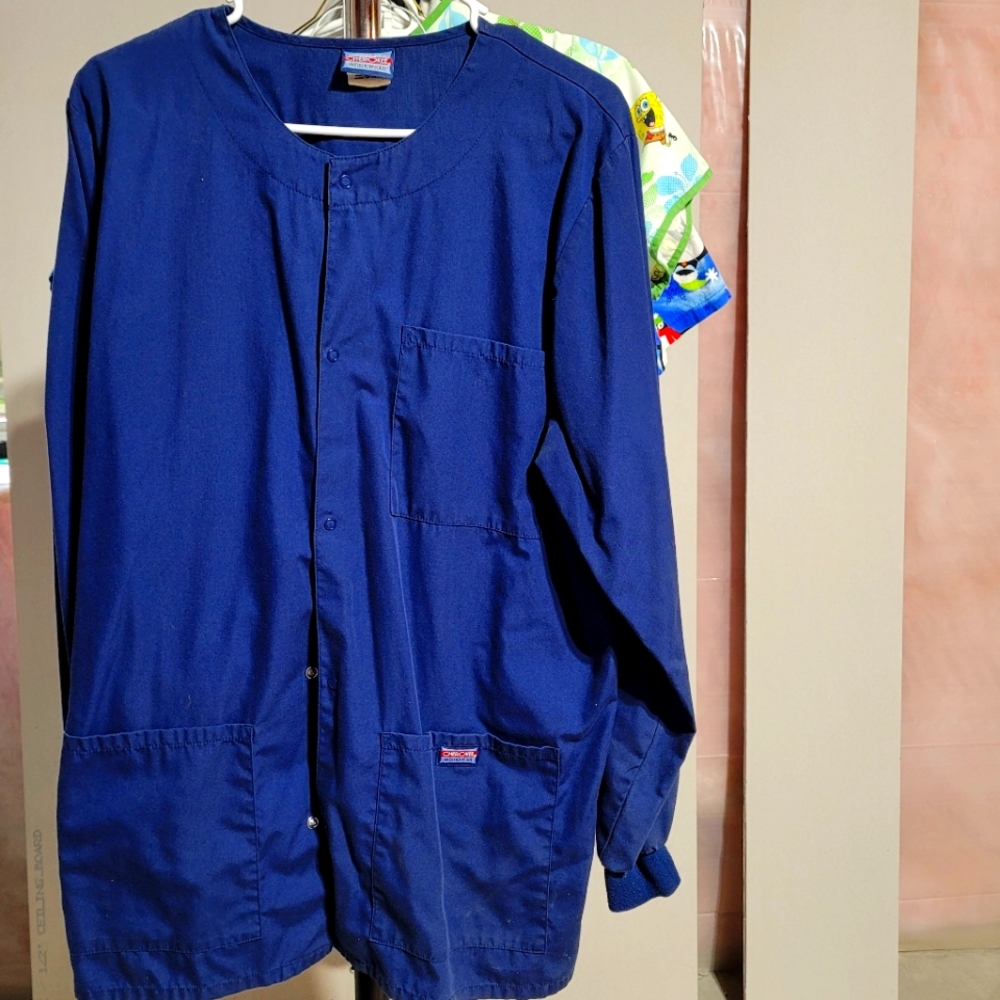 Womens scrub jacket